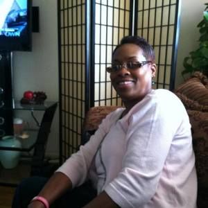 Meet your Posher, Denise